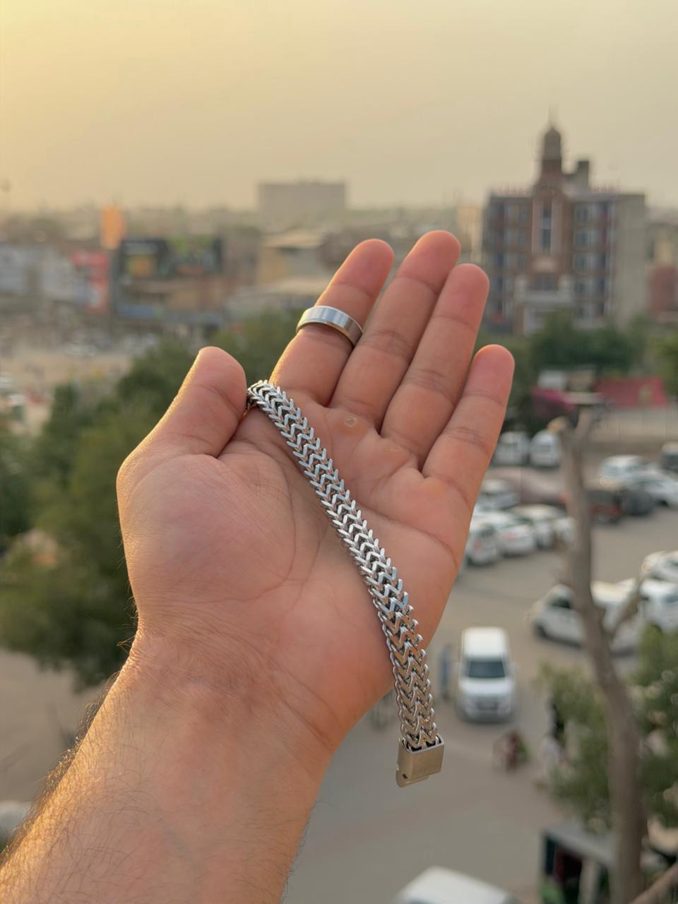 𝐏𝐫𝐞𝐦𝐢𝐮𝐦 𝐐𝐮𝐚𝐥𝐢𝐭𝐲 𝐂𝐡𝐚𝐢𝐧 𝐁𝐫𝐚𝐜𝐞𝐥𝐞𝐭 + 𝐅𝐫𝐞𝐞 𝐑𝐢𝐧𝐠💍
